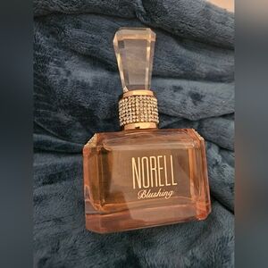 Blushing by Norell Eau de Parfum 3.4 Oz 100ml. EUC. only Sprayed A Few Times